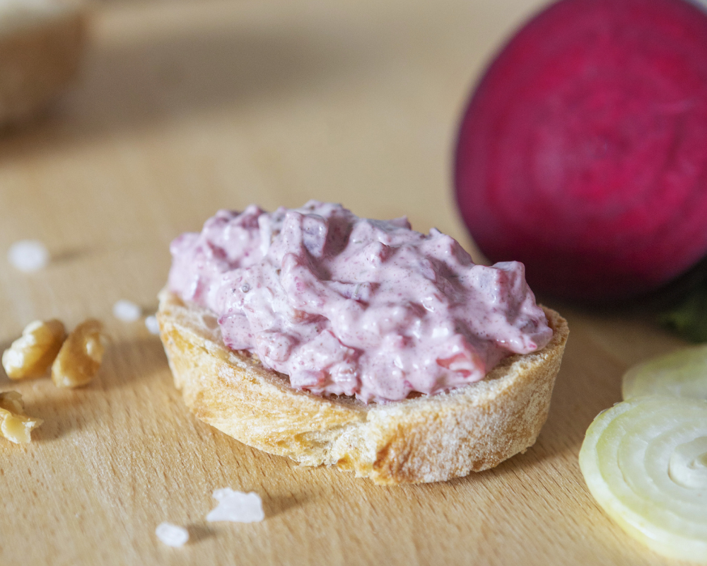 Mein pflanzlicher Feinkostsalat wie Rote Bete Heringssalat